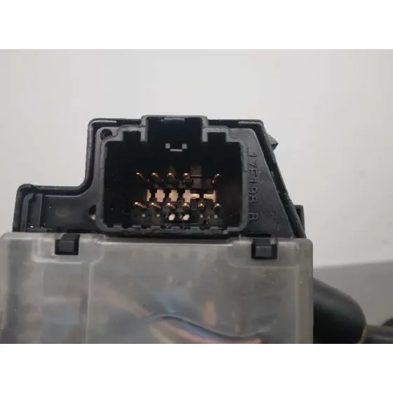 Mando Limpia para Ford Transit Caja Cerrada '06