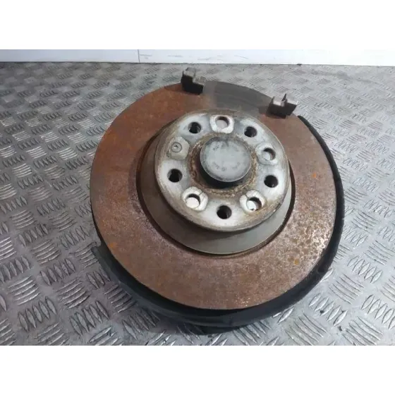 Mangueta Trasera Izquierda para Skoda Superb (3V3)
