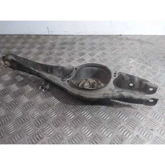 Brazo Suspension Inferior Trasero Izquierdo para Skoda Superb (3V3)