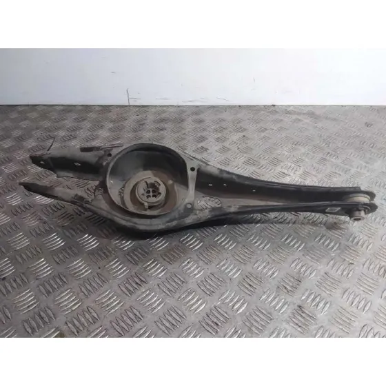 Brazo Suspension Inferior Trasero Derecho para Skoda Superb (3V3)