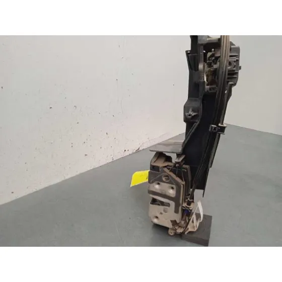 Cerradura Puerta Delantera Derecha para Ford Transit Courier