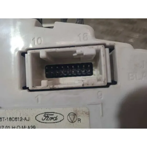 Mando Climatizador para Ford Fiesta (Cb1)