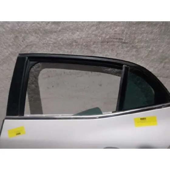 Puerta Trasera Izquierda para Renault Megane Iv Berlina 5P