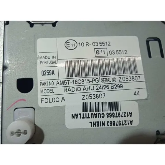 Sistema Audio / Radio Cd para Ford Fiesta (Ccn)