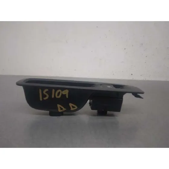 Mando Elevalunas Delantero Derecho para Renault Megane Iv Berlina 5P