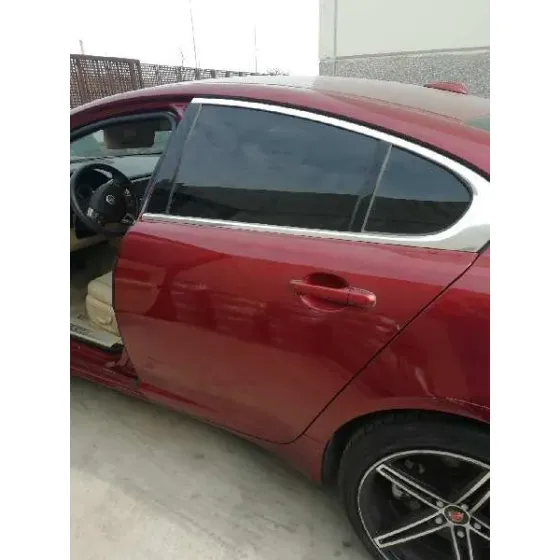 Puerta Trasera Izquierda para Jaguar Xf