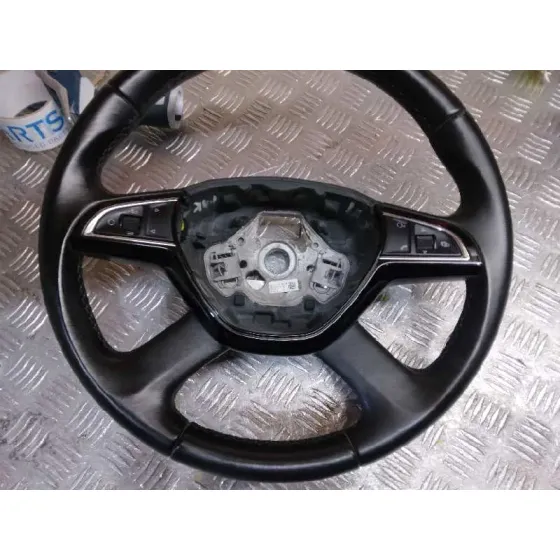 Volante para Skoda Octavia Combi (5E5)
