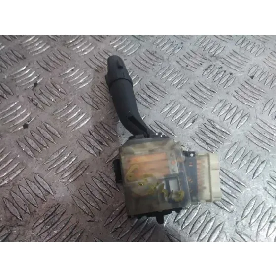 Mando Luces para Toyota Avensis Berlina (T25)