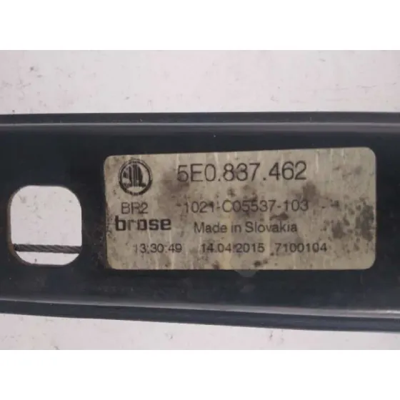 Elevalunas Delantero Derecho para Skoda Octavia Combi (5E5)