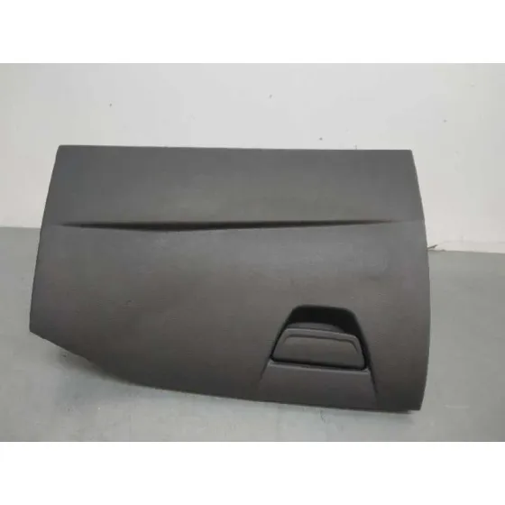 Guantera para Ford Focus Lim.