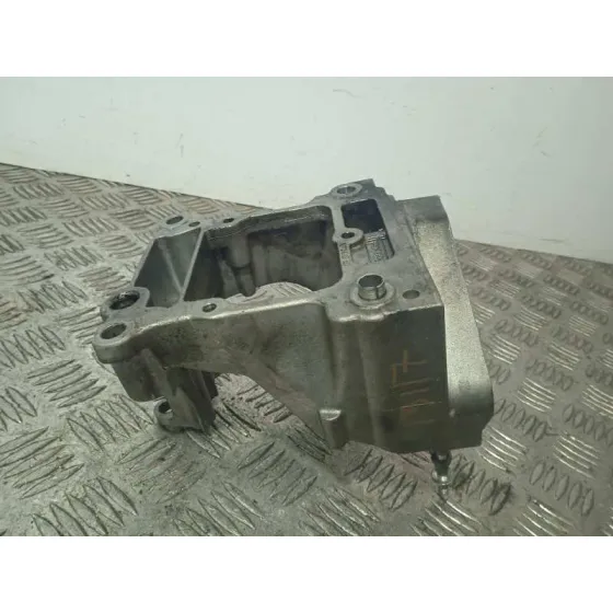 Soporte Bomba Inyeccion para Jaguar Xf