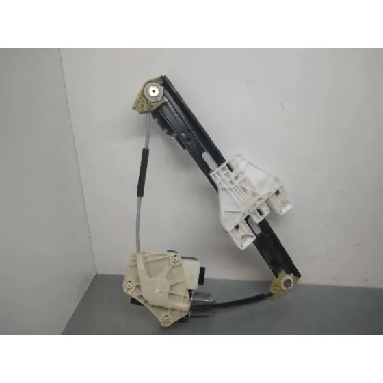 Elevalunas Trasero Derecho para Seat Leon (5F1)
