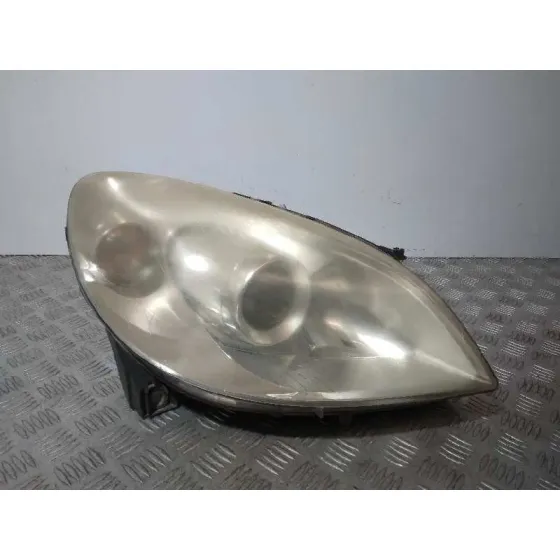 Faro Derecho para Mercedes-Benz Clase B (W245)