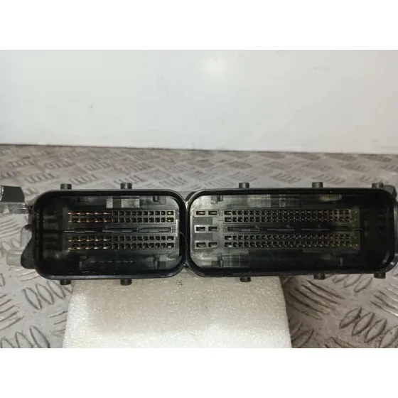Centralita Motor Uce para Seat Exeo Berlina (3R2)