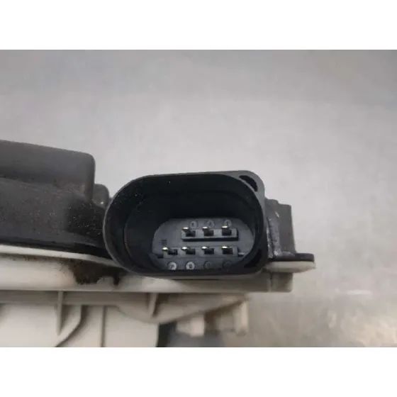 Cerradura Puerta Delantera Izquierda para Volkswagen Scirocco (137)