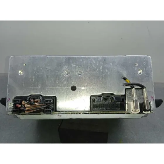 Sistema Audio / Radio Cd para Ford Focus Lim. (Cb8)