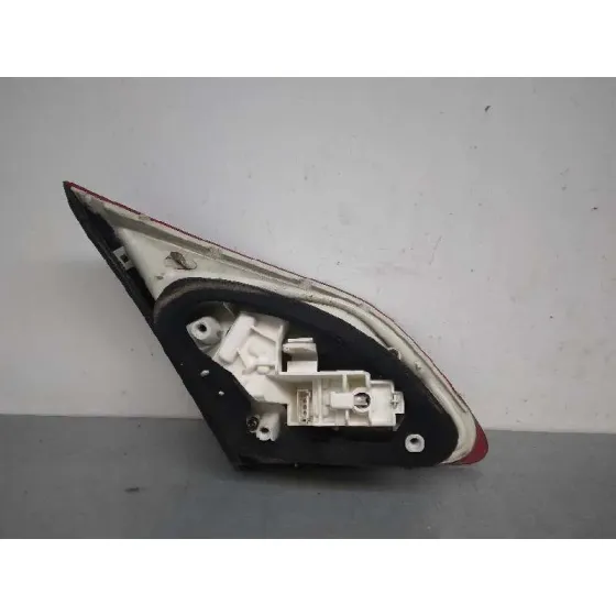 Piloto Trasero Derecho Interior para Opel Astra J Lim.