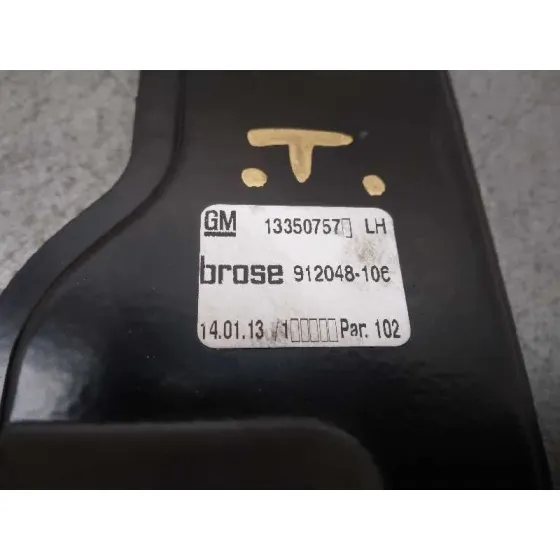 Elevalunas Delantero Izquierdo para Opel Astra J Lim.