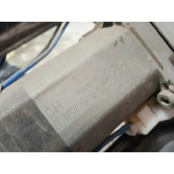 Elevalunas Delantero Derecho para Mercedes-Benz Sprinter 02.00 -> Caja Cerrada