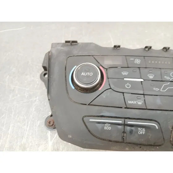 Mando Climatizador para Ford Transit Connect