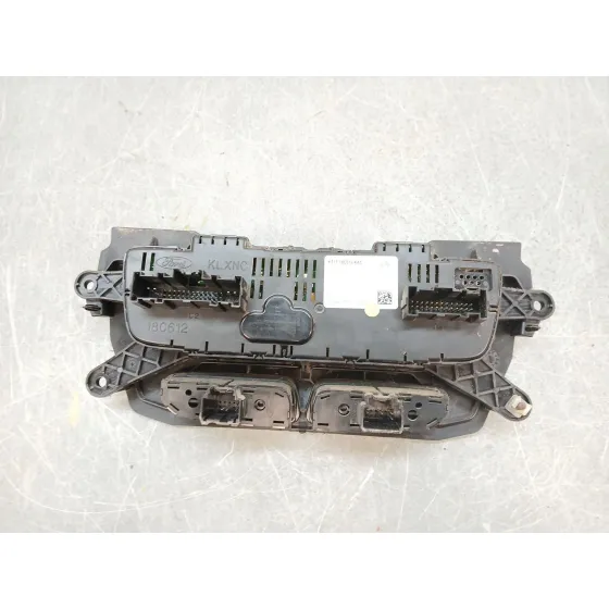 Mando Climatizador para Ford Transit Connect