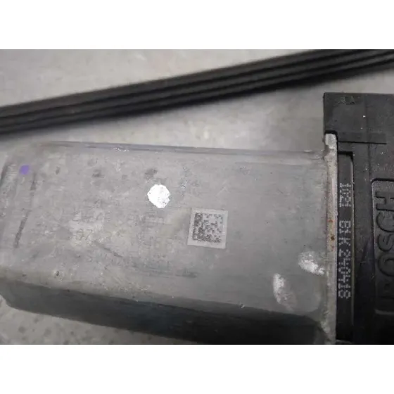 Elevalunas Delantero Izquierdo para Peugeot 5008