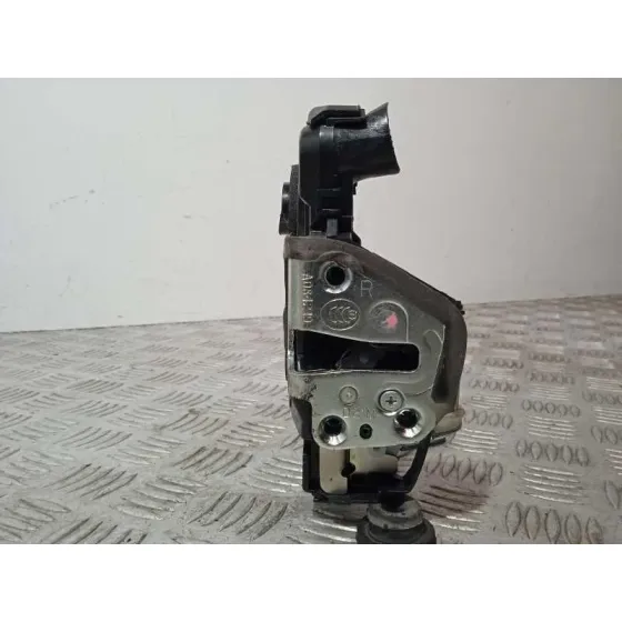 Cerradura Puerta Delantera Derecha para Toyota Auris