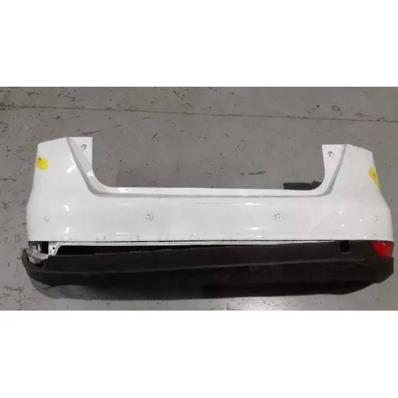 Paragolpes Trasero para Ford Focus Lim.
