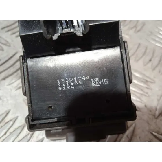 Mando Elevalunas Delantero Izquierdo para Opel Insignia Berlina