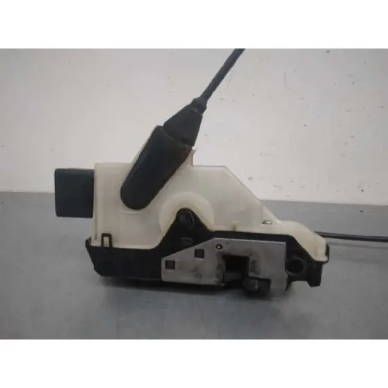 Cerradura Puerta Delantera Derecha para Peugeot 208