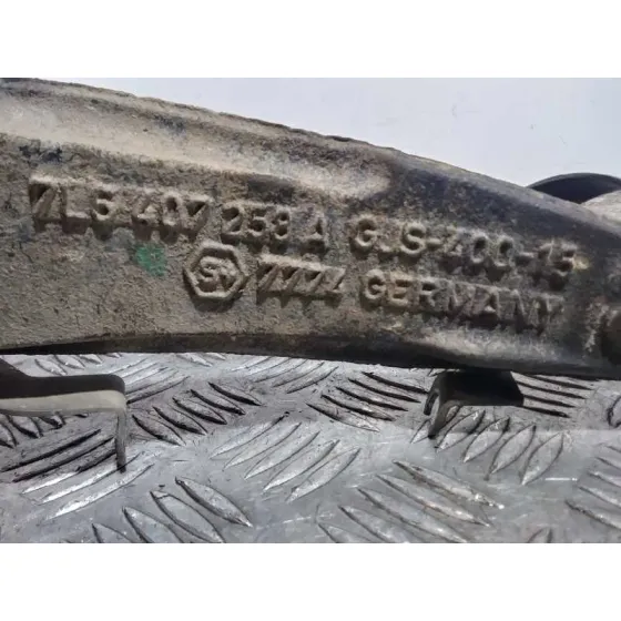 Mangueta Delantera Derecha para Volkswagen Touareg (7La)