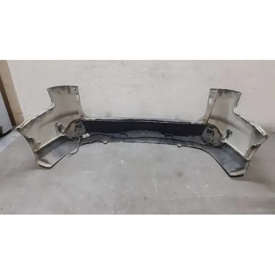 Paragolpes Trasero para Ford Focus Turn.
