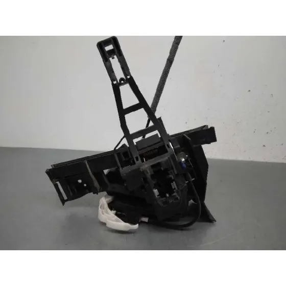 Cerradura Puerta Trasera Izquierda para Ford Focus Turn.