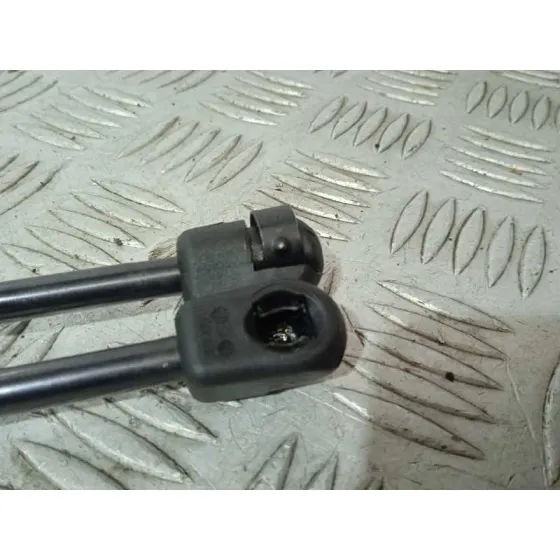 Amortiguadores Maletero / Porton para Volkswagen Passat Berlina (3C2)