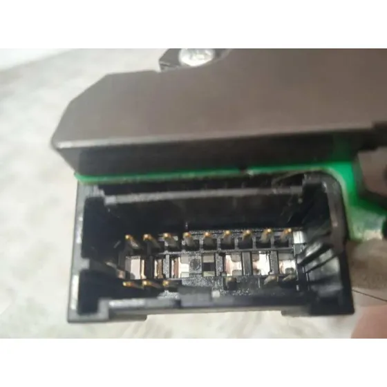 Mando Limpia para Nissan Micra (K12E)