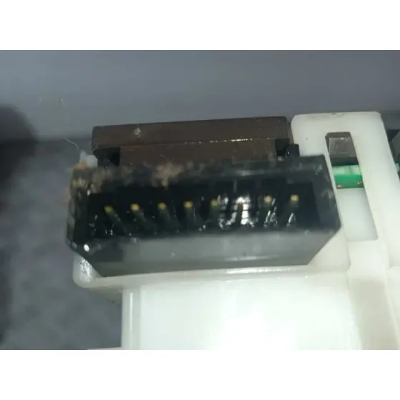 Mando Limpia para Nissan Micra (K12E)
