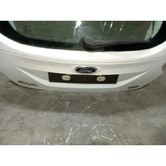 Porton Trasero para Ford Focus Lim. (Cb8)