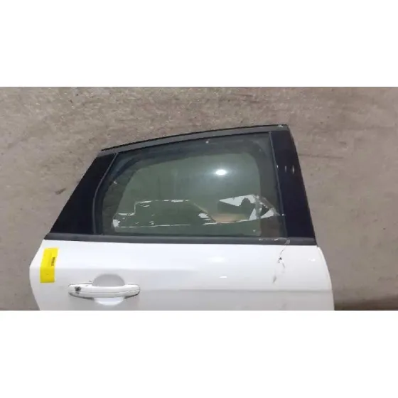Puerta Trasera Derecha para Ford Focus Lim. (Cb8)