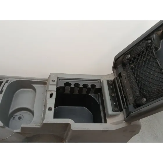 Apoyabrazos Central para Chrysler Jeep Gr.cherokee (Wh)