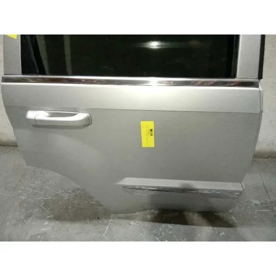 Puerta Trasera Derecha para Chrysler Jeep Gr.cherokee (Wh)