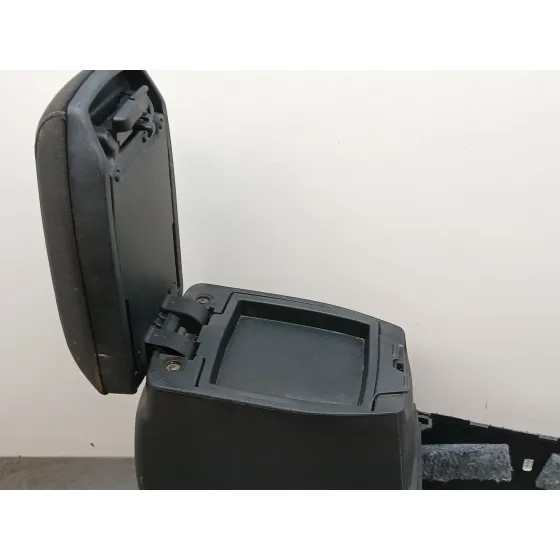 Apoyabrazos Central para Toyota Auris