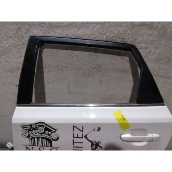 Puerta Trasera Izquierda para Toyota Auris