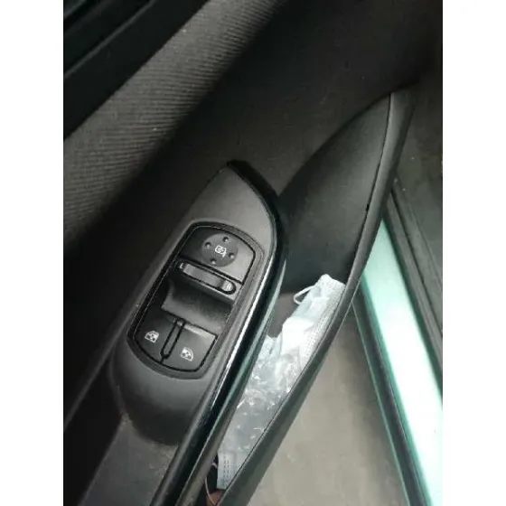 Mando Elevalunas Delantero Izquierdo para Opel Corsa E
