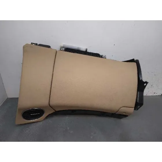 Guantera para Mercedes-Benz Clase Cls (W219)