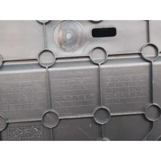 Guantera para Ford Focus