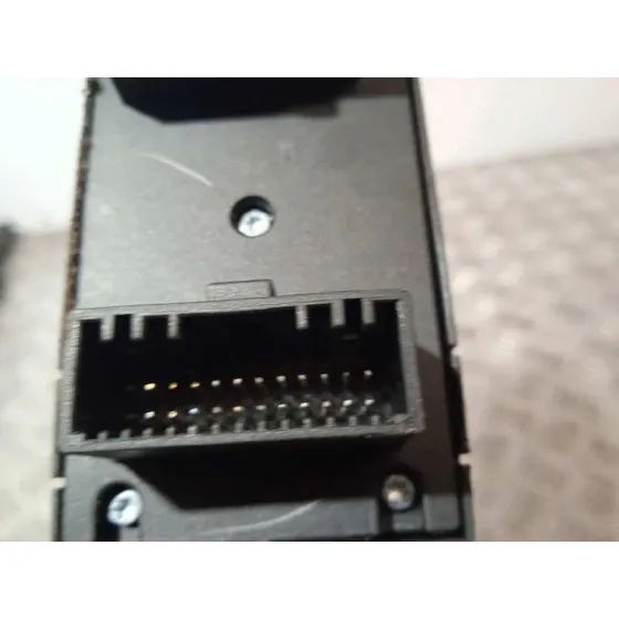 Mando Elevalunas Delantero Izquierdo para Maxus Edeliver
