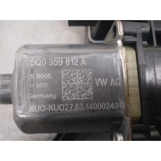 Elevalunas Trasero Derecho para Volkswagen Golf Vii Lim.