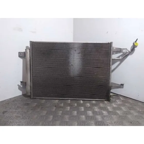 Condensador / Radiador Aire Acondicionado para Mitsubishi Colt Berlina 3 (Cz)