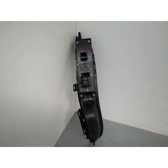 Mando Elevalunas Delantero Izquierdo para Ford Focus Lim. (Cb8)