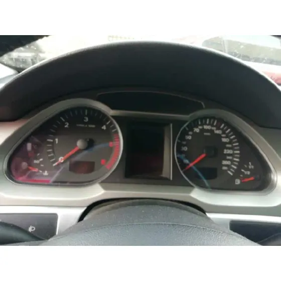 Cuadro Instrumentos para Audi A6 Berlina (4F2)